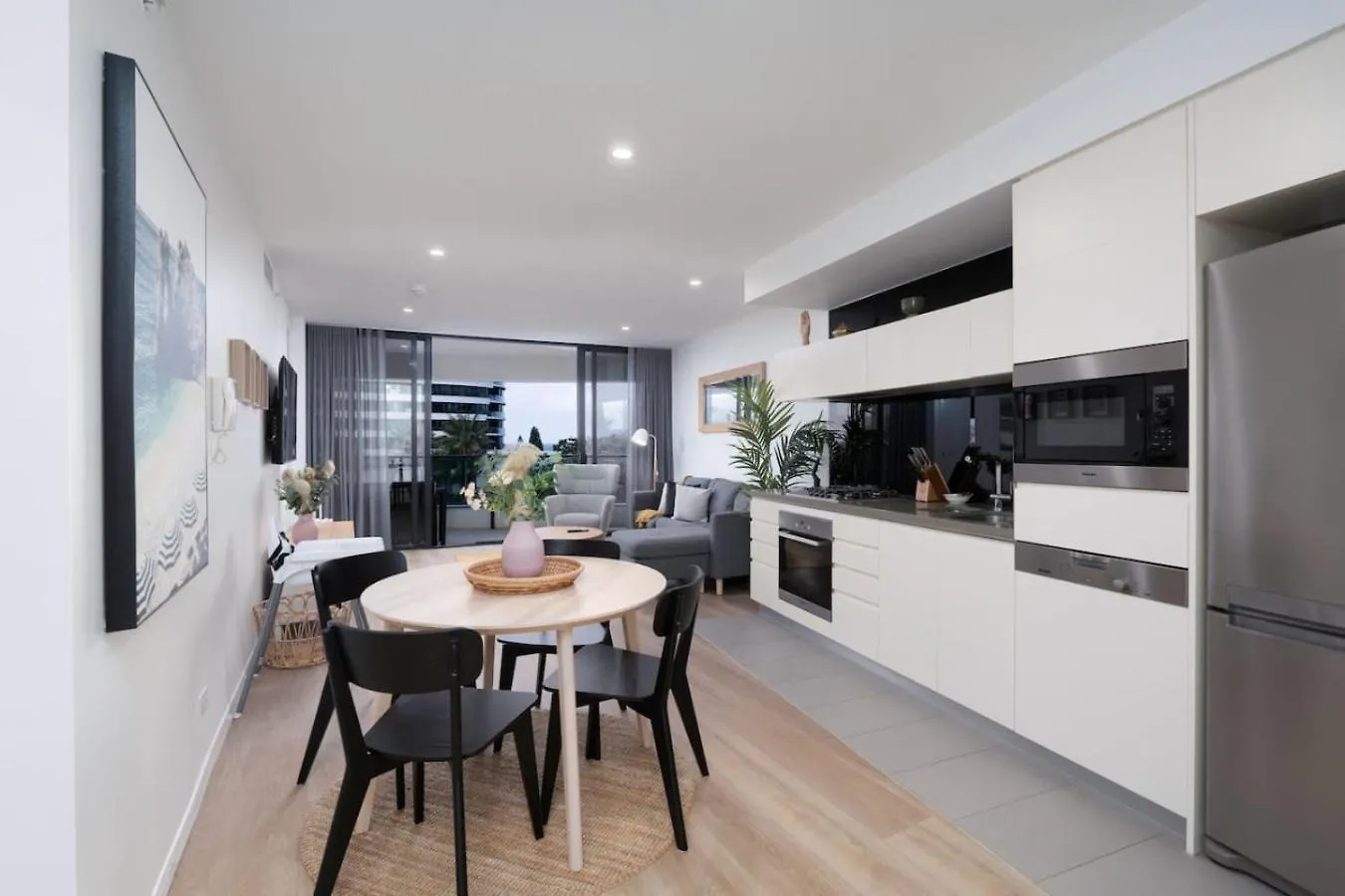 Oracle 2 - Central 2B In Broadbeach With Views Gold Coast 0*,  Australia