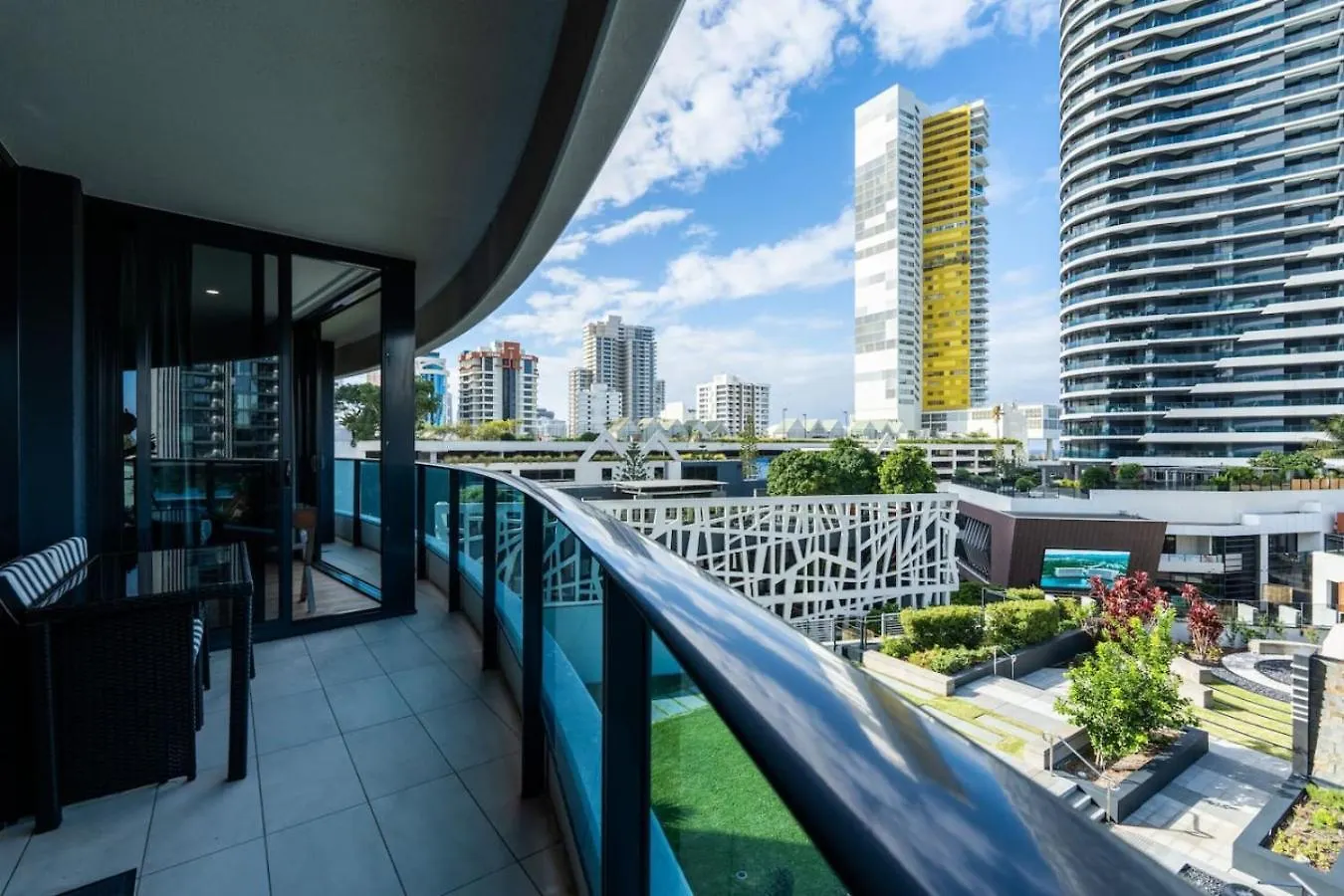Appartamento Oracle 2 - Central 2B In Broadbeach With Views Gold Coast